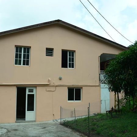 Maison Lavanne Saint-Joseph Esterno foto